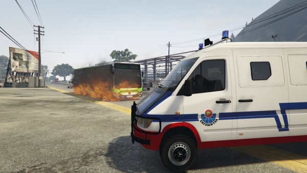 [GK] Ertzaintza_MercedesSprinter_02